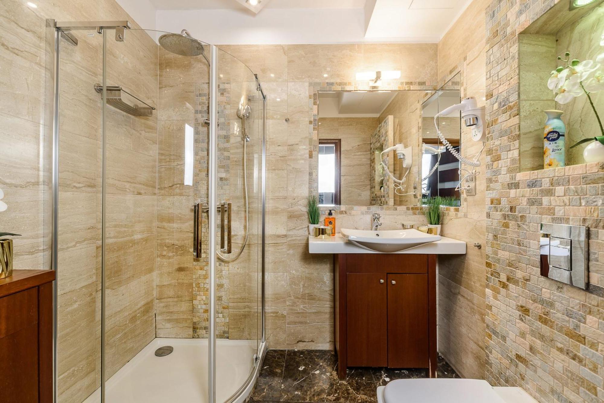 Lumina Cozy Apartment Platinum Tower *