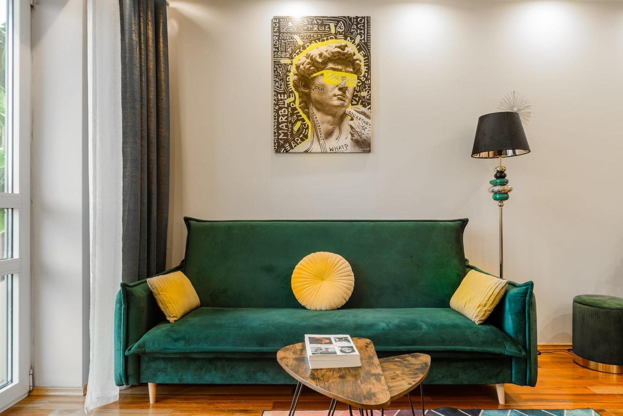 Lumina Cozy Apartment Platinum Tower