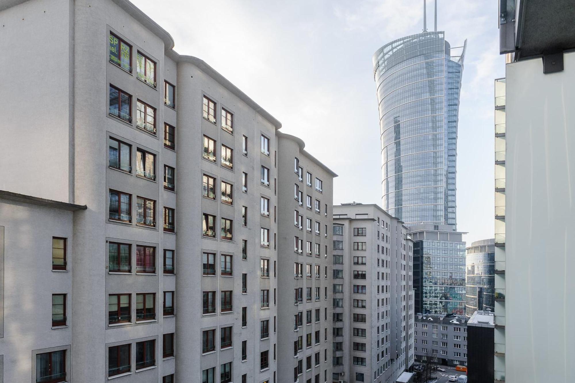 Lumina Cozy Apartment Platinum Tower Apartamento *